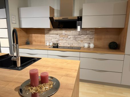 Küche Detail Kaiserslautern – Arbeitsfläche und Design-Elemente modern